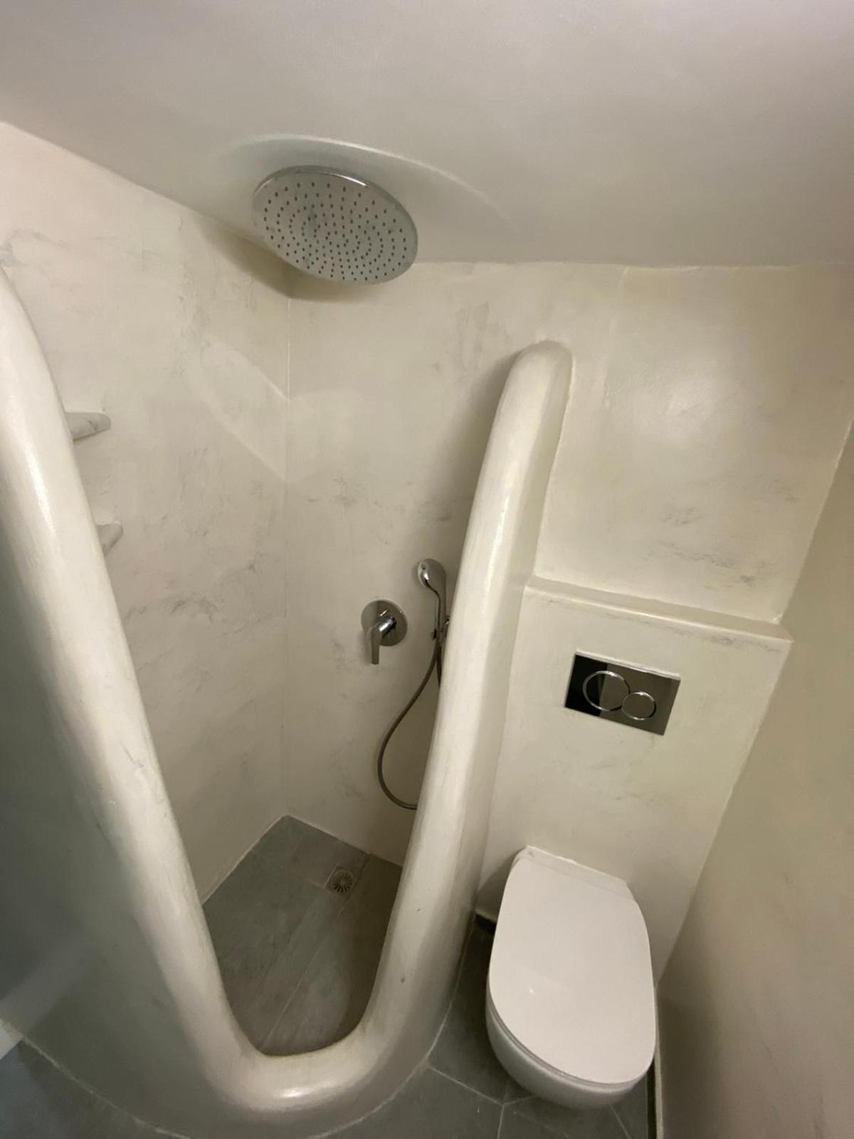 Appartamento Iakovos' Luxury Penthouse Tínos Esterno foto